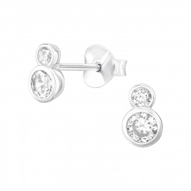 Circle - 925 Sterling Silver Stud Earrings with CZ SD48431