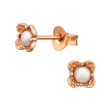 Flower - 925 Sterling Silver Pearl Stud Earrings SD47029